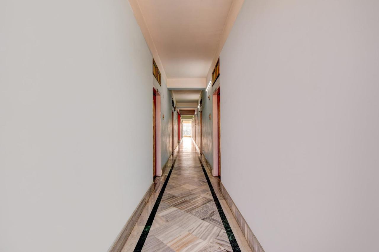 Oyo 63538 Hotel Lotus 1 Khanapara Esterno foto
