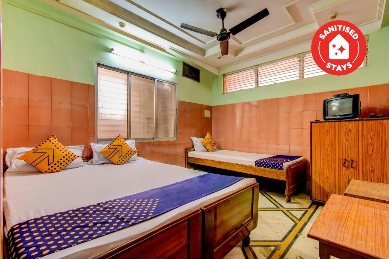 Oyo 63538 Hotel Lotus 1 Khanapara Esterno foto